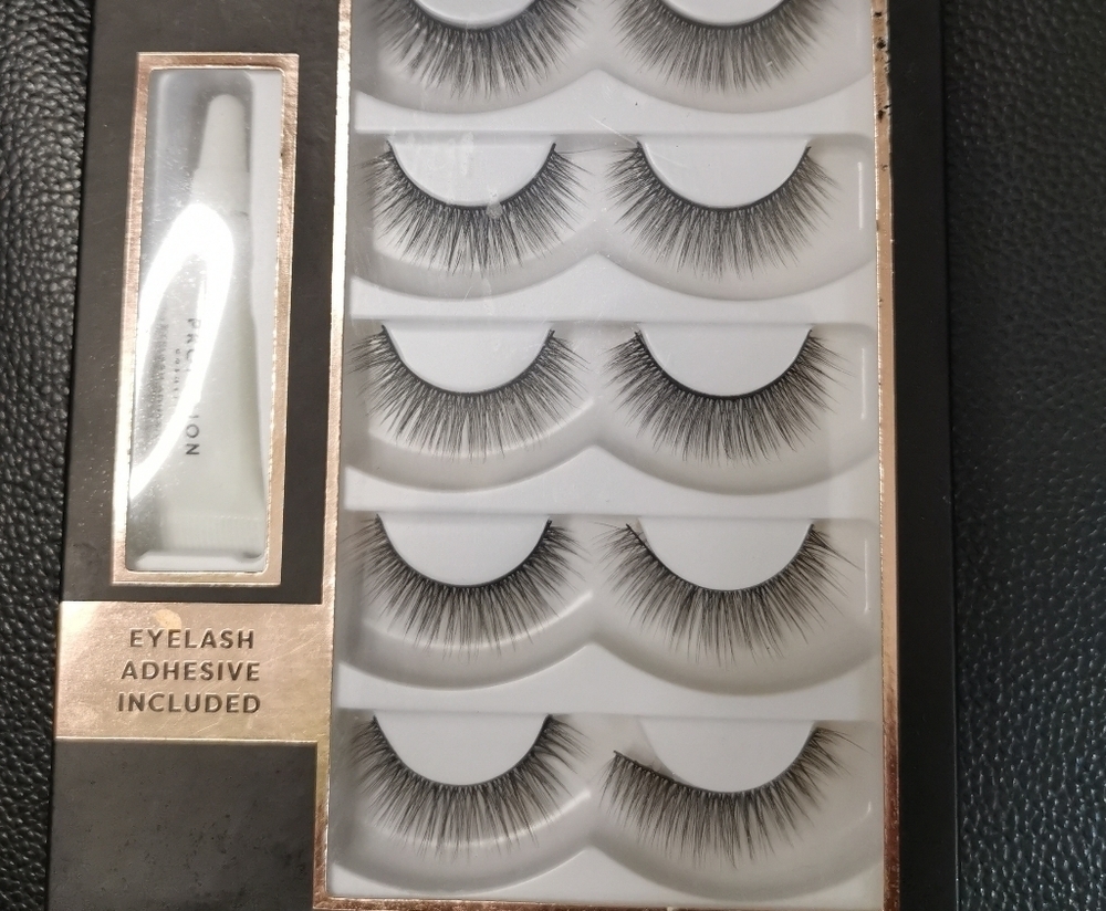 Profusion Cosmetics Iconic 5D lashes 5 pair
